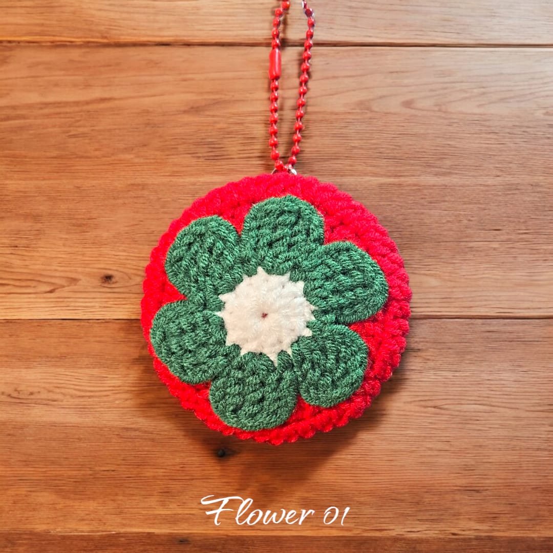 Crochet Pocket Mirror Keychain - (Flower) - Image 3
