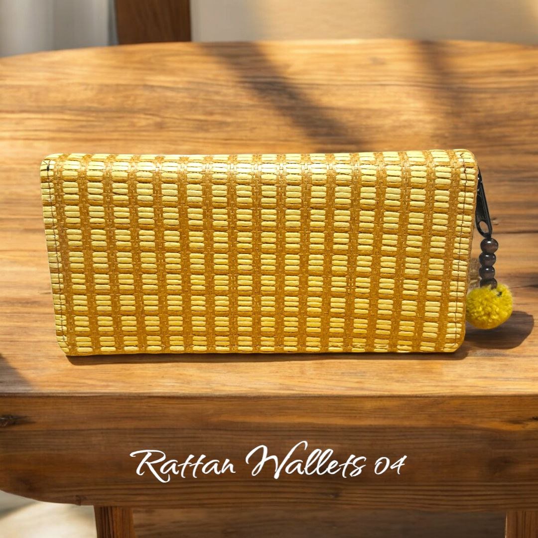 Handwoven Rattan Wallet - Image 4