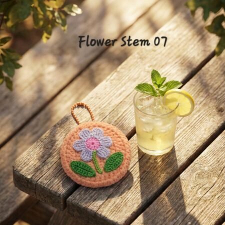 Crochet Pocket Mirror Keychain - (Blooming Flower) - Image 4